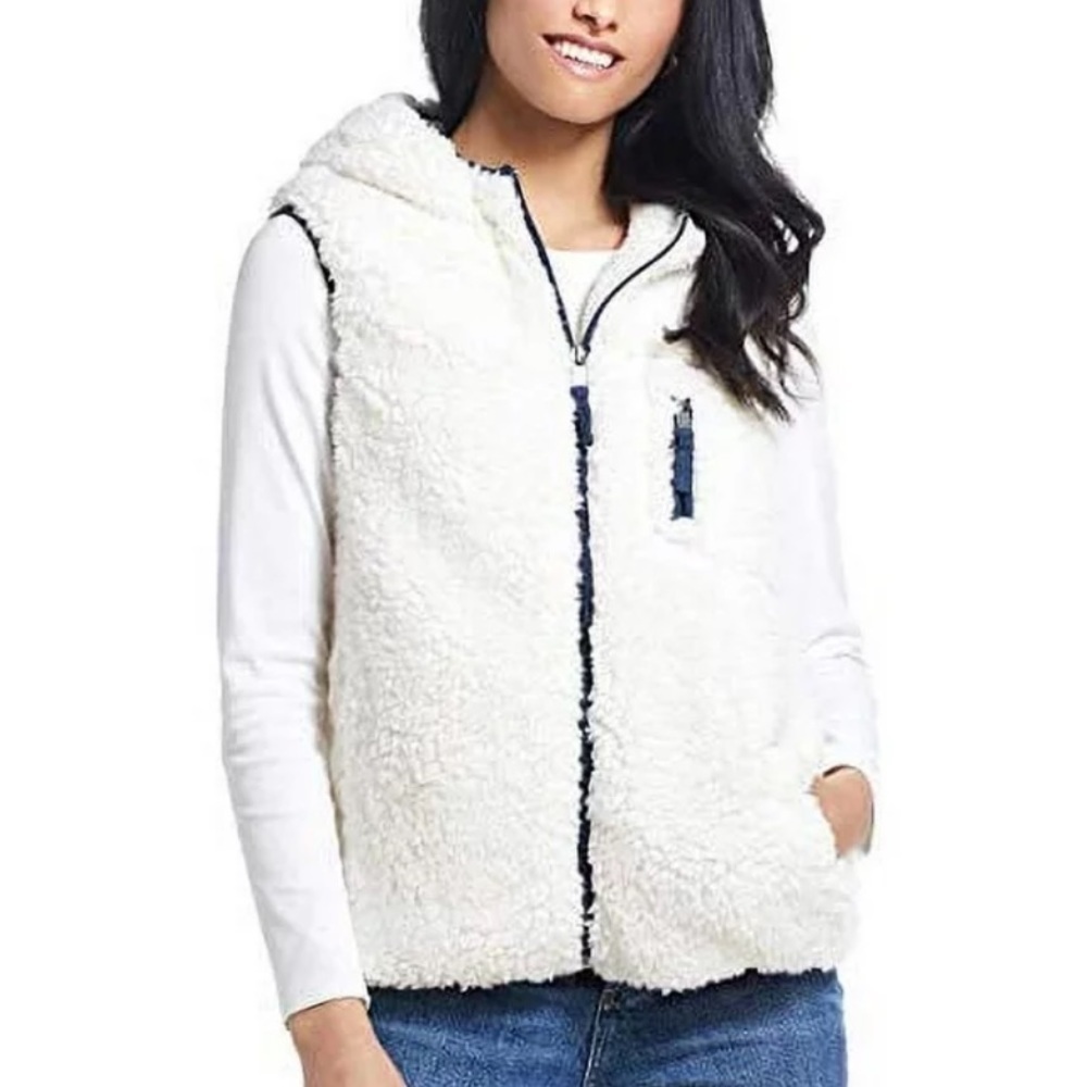 WEATHERPROOF VINTAGE- Comfy Sherpa Full Zip Vest in White with Navy deta… - Picture 1 of 5